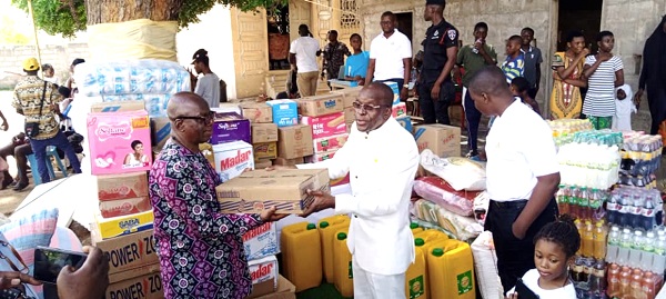 Alban Bagbin (2nd right), Speaker of Parliament handing over the items to Rev Br Cosmos Kanmwaa, Director of Catholic Action for Street Children. Picture: BENJAMIN XORNAM GLOVER Alban Bagbin (2nd right), Speaker of Parliament handing over the items to Rev Br Cosmos Kanmwaa, Director of Catholic Action for Street Children. Picture: BENJAMIN XORNAM GLOVER